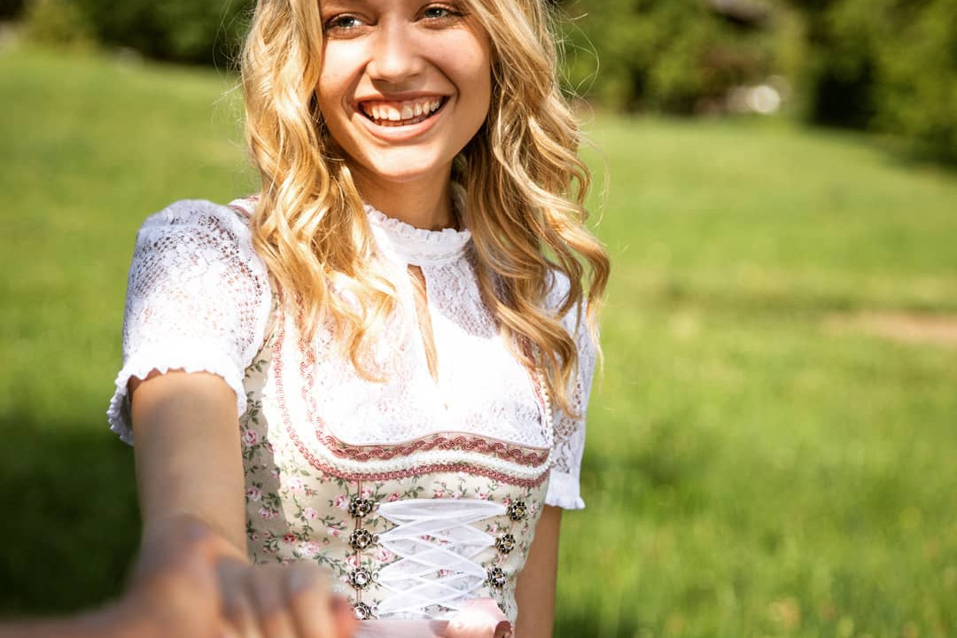 MarJo_Dirndl Farry_Herein Spaziert_ins